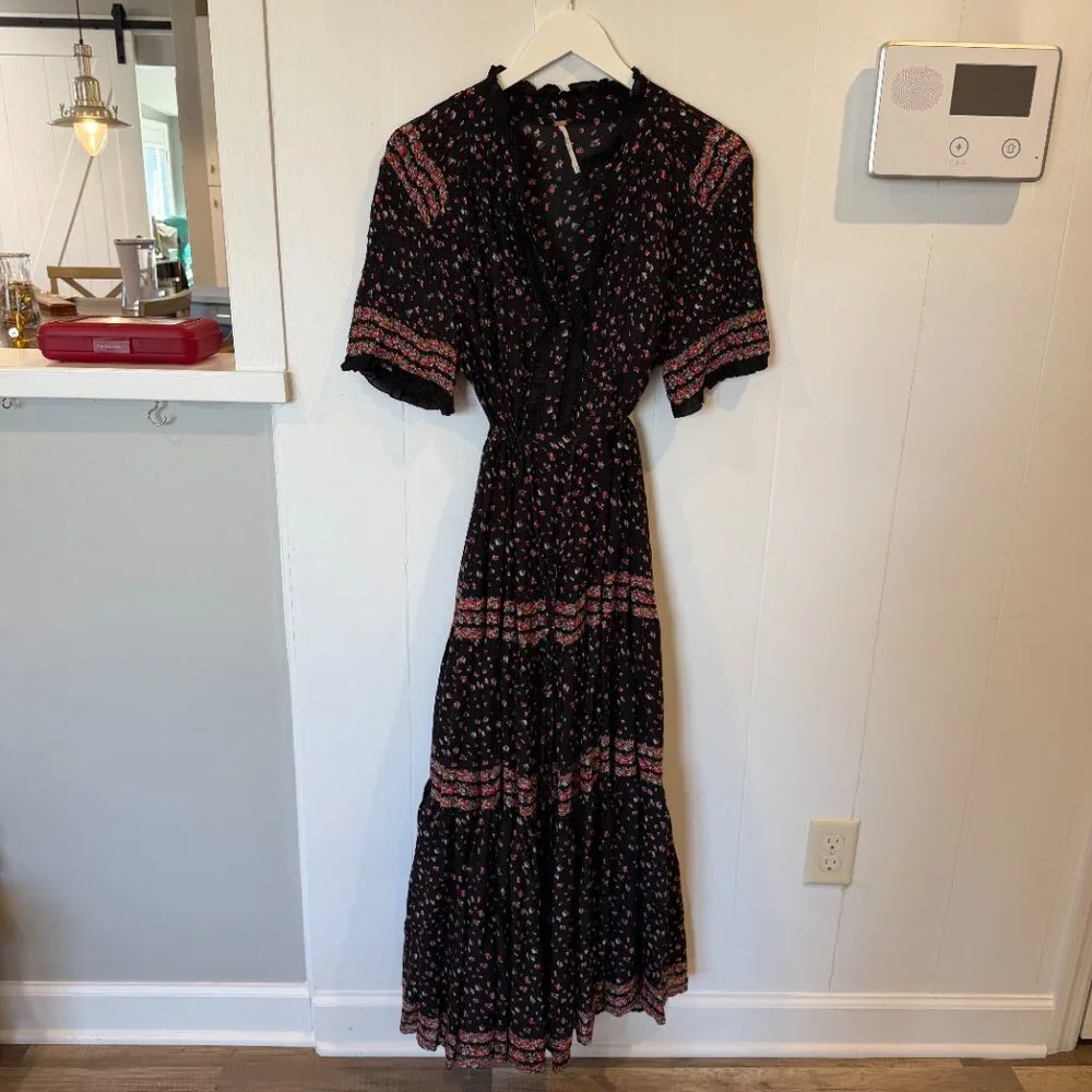 Free People Black Rare Feeling Tiered Floral Maxi Dress Size L - Picture 4 of 7